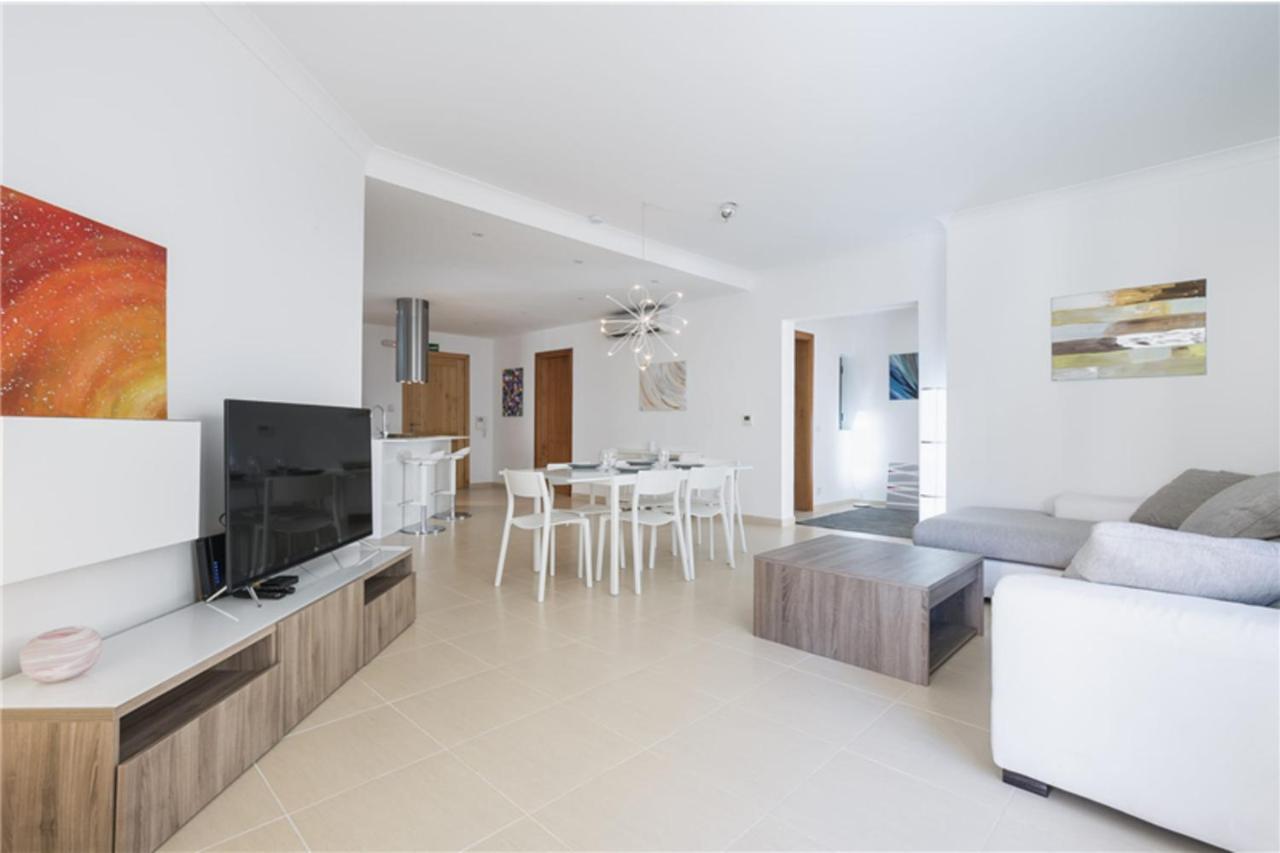 Lux Seaview & Pool-Hosted By Sweetstay Mellieħa Zewnętrze zdjęcie
