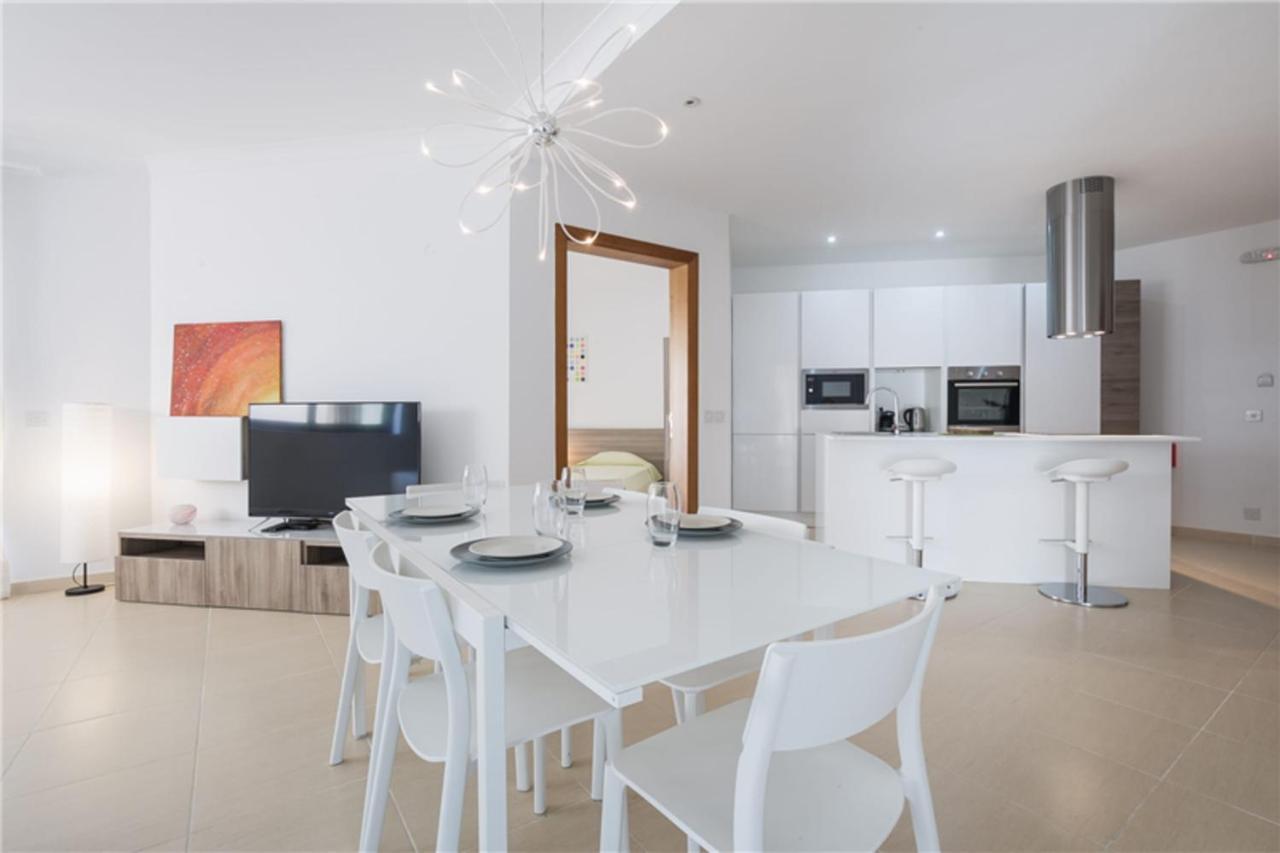 Lux Seaview & Pool-Hosted By Sweetstay Mellieħa Zewnętrze zdjęcie