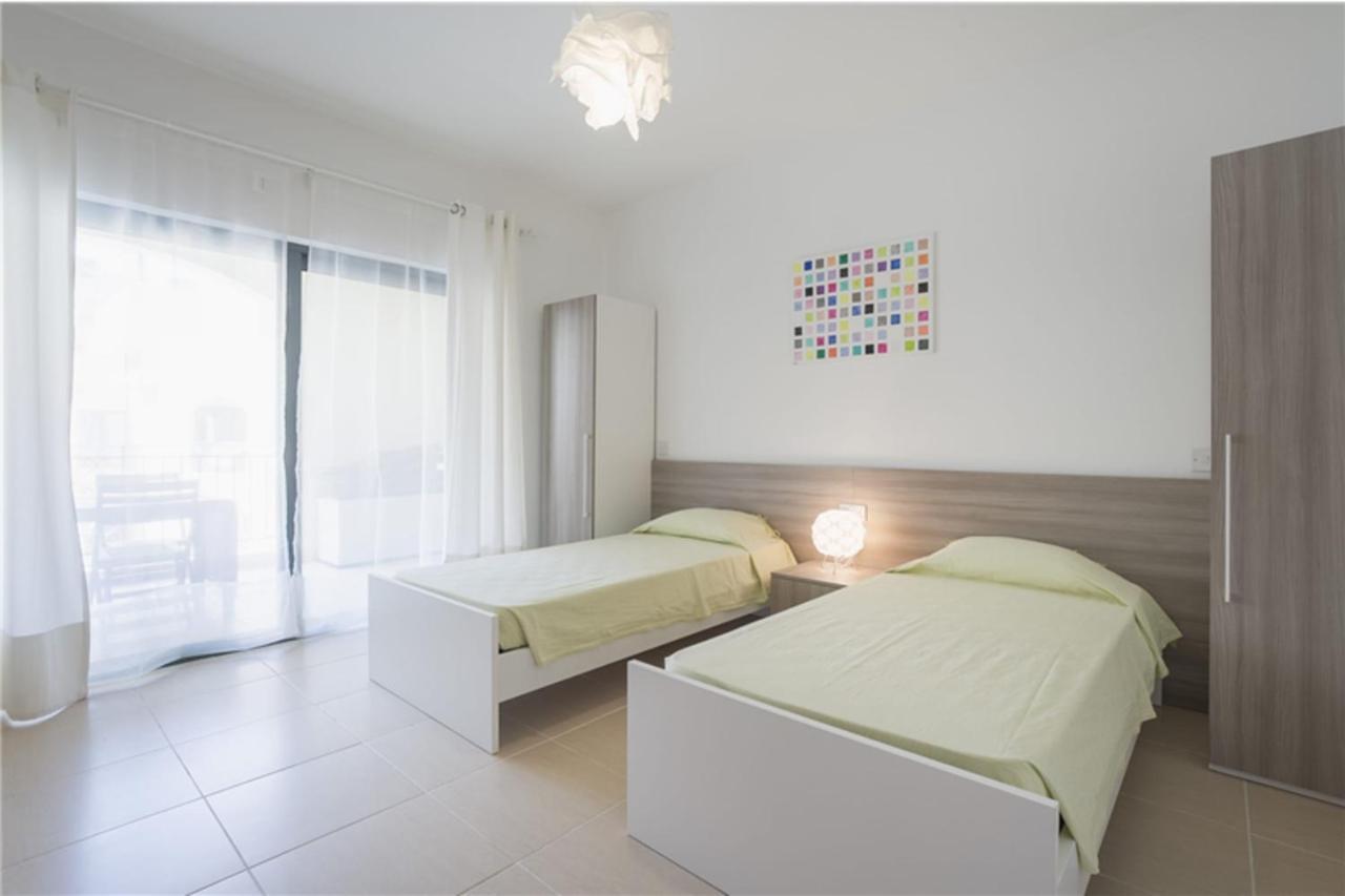 Lux Seaview & Pool-Hosted By Sweetstay Mellieħa Zewnętrze zdjęcie