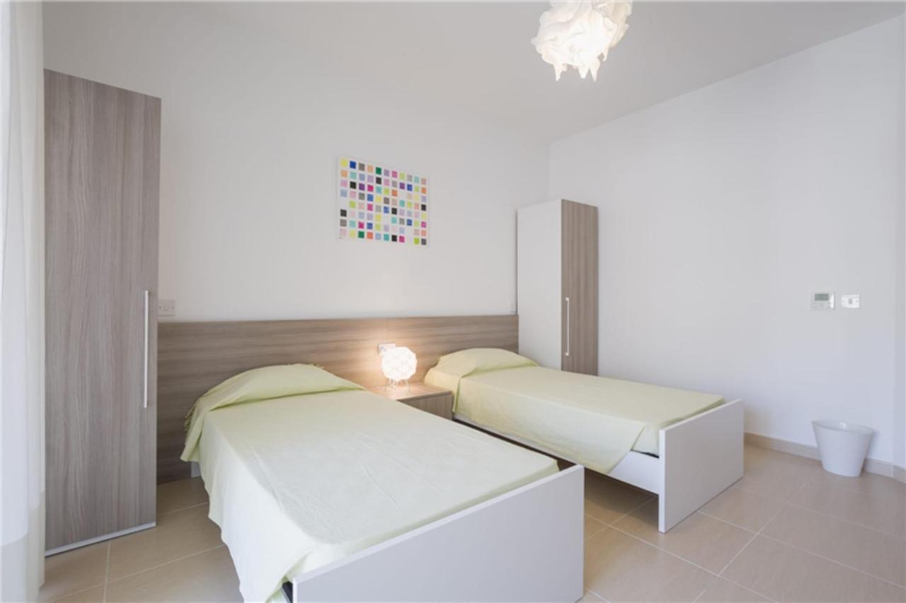 Lux Seaview & Pool-Hosted By Sweetstay Mellieħa Zewnętrze zdjęcie